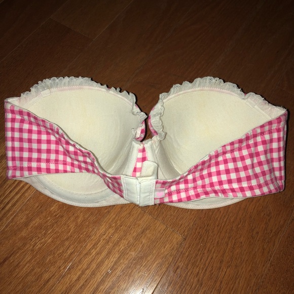 Victoria’s Secret strapless - Picture 2 of 3